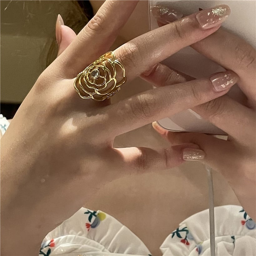 Hollow flower ring clearance